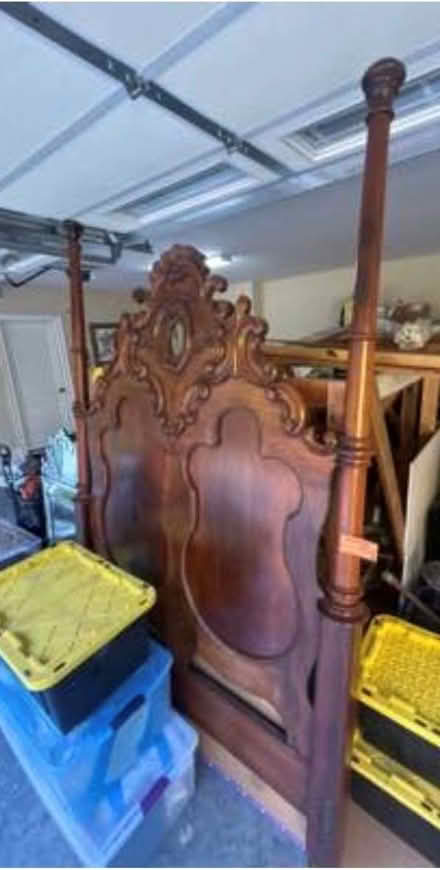 Photo of free double bed (Bisham SL7) #1