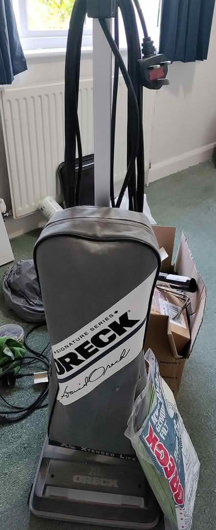 Photo of free Vacuum cleaner (BN42) #1