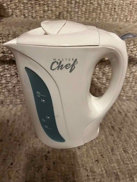 Photo of free Kettle (L5L 5P5) #1