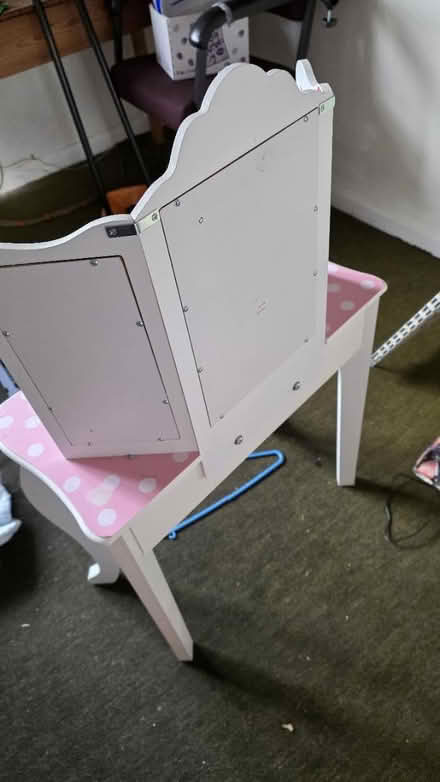 Photo of free Vanity desk (Ingoldisthorpe, PE31) #3