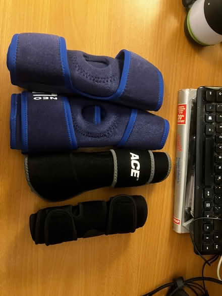 Photo of free 4 Knee Sleeves (High Bentham LA2) #1