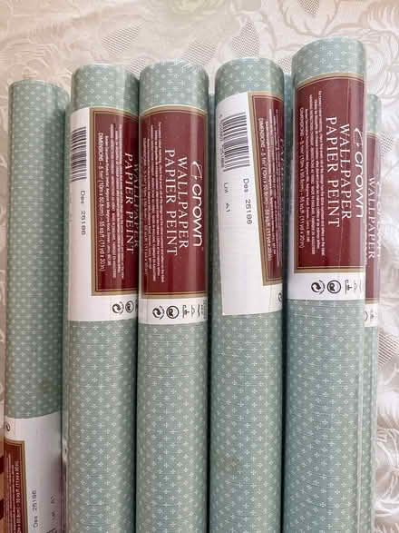 Photo of free Wallpaper (Guildford, GU3) #1