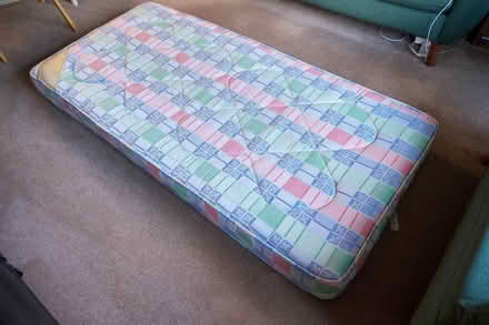 Photo of free Single mattress (Welling DA7) #4