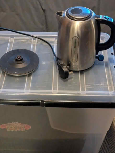 Photo of free Kettle, electric cordless (Hove) #2