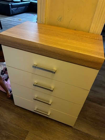 Photo of free Chest of drawers (SE25) #2