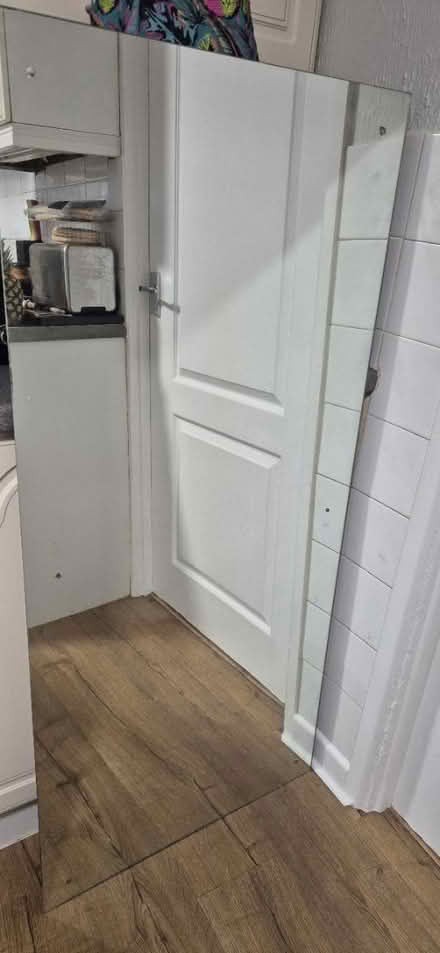 Photo of free Mirror (GL51) #2