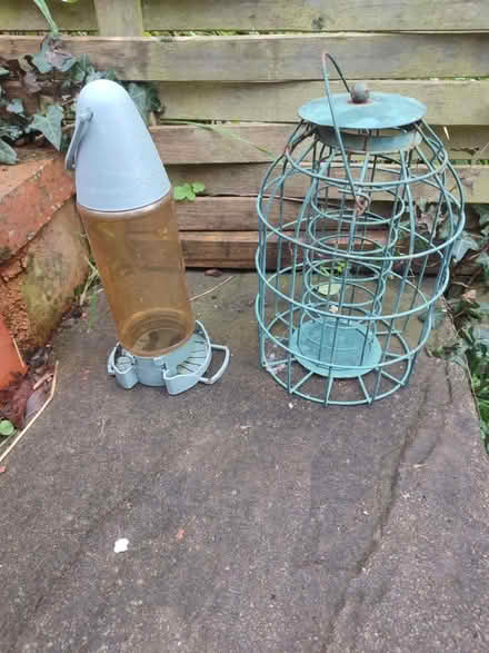 Photo of free bird feeders (BS39) #1