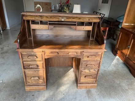 Photo of free Furniture/Accessories (2408 Beaver Bend Dr) #1