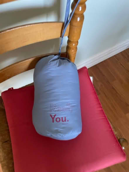 Photo of free Packable puffer jacket (Neyagawa river glen, oakville.) #4