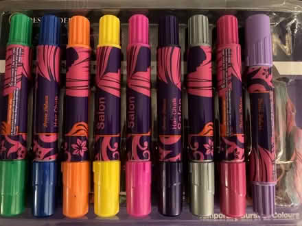 Photo of free Kids hair chalk (ME1) #2