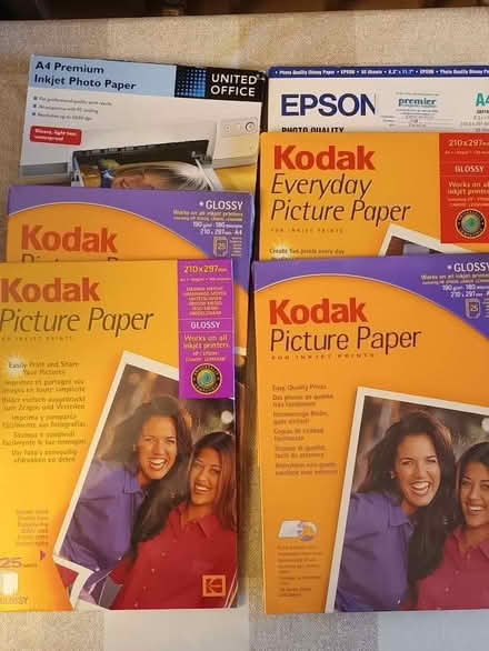 Photo of free 6 packs of A4 Glossy Photo Paper (Walnut Tree MK7) #1