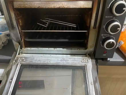 Photo of free Stand Alone Mini Oven 20L (Gateacre L25) #2