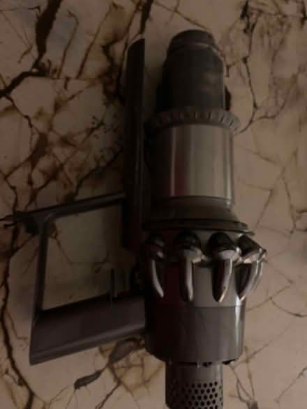 Photo of free dyson main suction thingy noisy (Blagdon BS40) #2