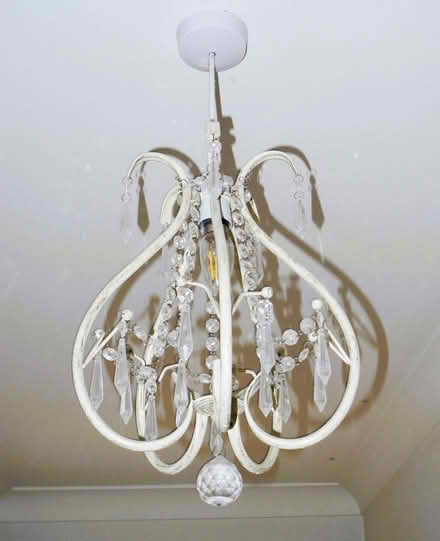 Photo of free chandalier lights (Whitehill SG4) #1