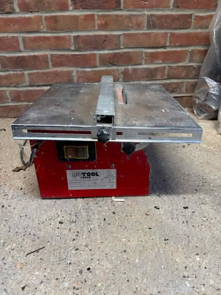 Photo of free Electric water cooled tile cutter (Catfield NR29 5BQ) #1