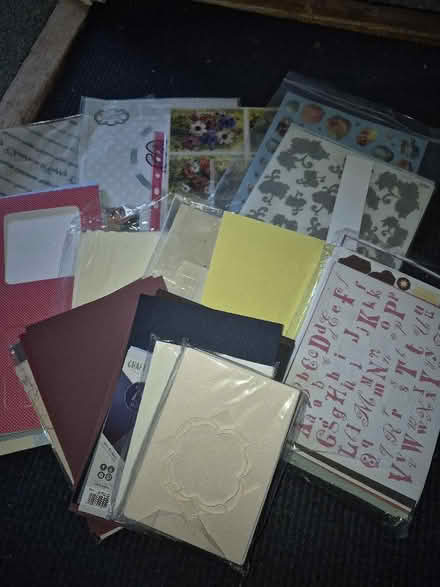 Photo of free Card Making Items (Hollinswood TF3) #1