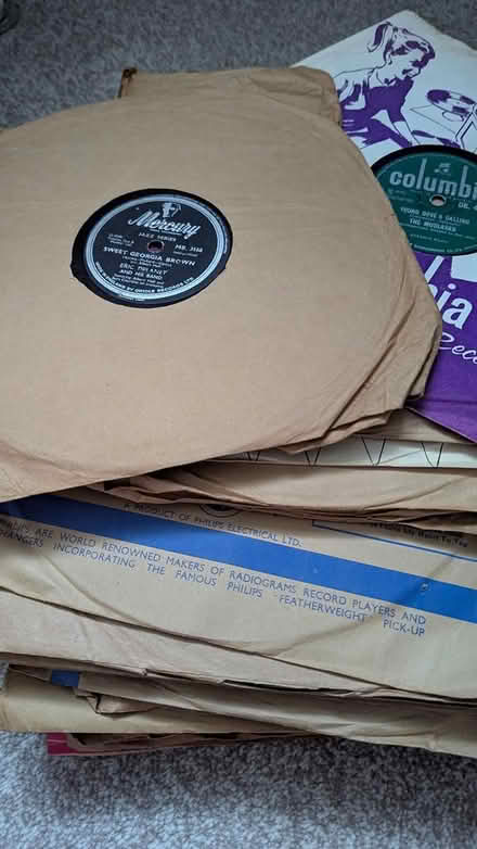 Photo of free Old 78 records (Poole bh16) #1