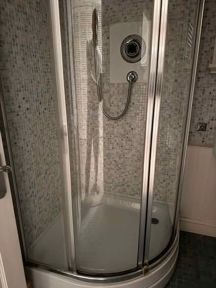 Photo of free Shower (Kemptown BN2) #2