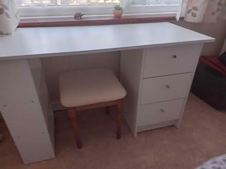 Photo of free White desk or bedroom unit (Upton poole dorset) #1