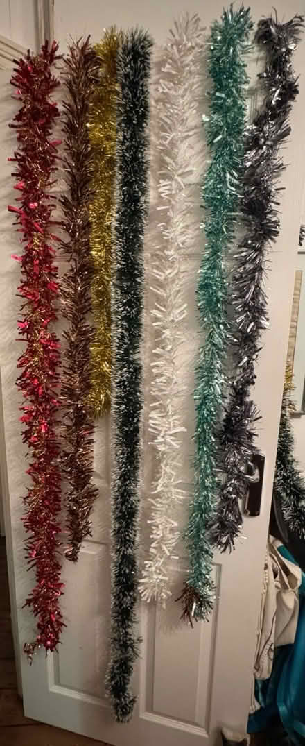 Photo of free Tinsel (SE4) #1