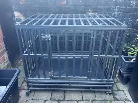 Photo of free Large dog crate (Sale M33) #1