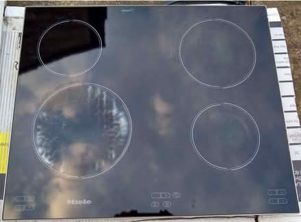 Photo of free Miele KM 540 4 rings Electric Ceramic Hob (Leyburn DL8) #1