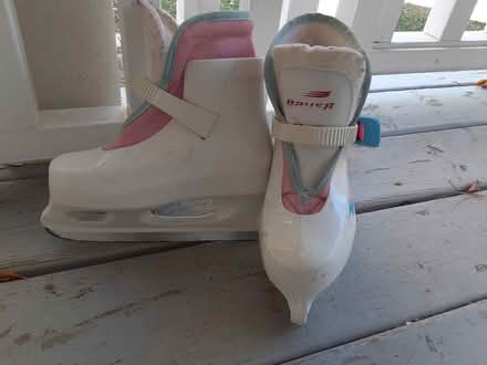 Photo of free Kid ice skates (Dunrobin) #1