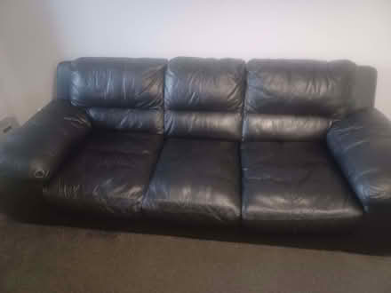 Photo of free Sofa (Renfrew PA4) #1
