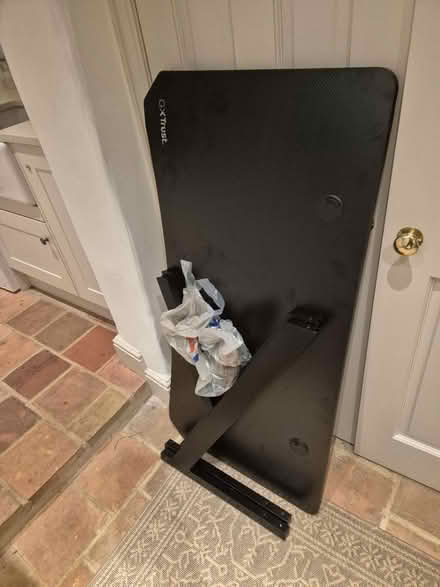 Photo of free Trust GXT700 Gaming Desk (Hev) #3
