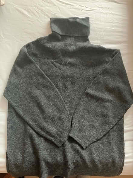 Photo of free Women’s grey jumper (St. Michaels Mead, B/Stortford) #1
