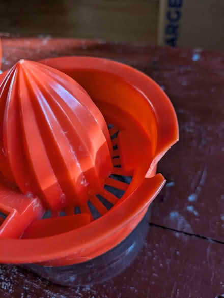 Photo of free Citrus squeezer (Fry’s Hill OX4) #2
