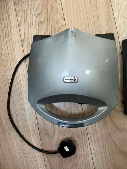 Photo of free Sandwich toaster (Ware SG12) #2