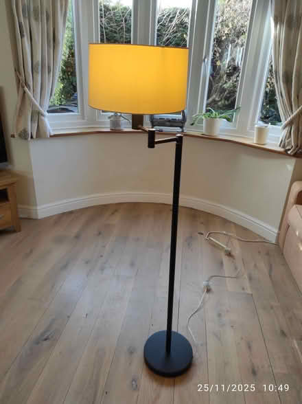 Photo of free Floor lamp (Chesham HP5) #2