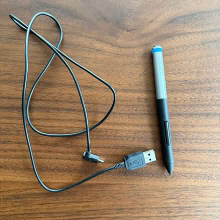 Photo of free Wacom Intuos Pen Tablet (Vancouver, Yaletown) #3