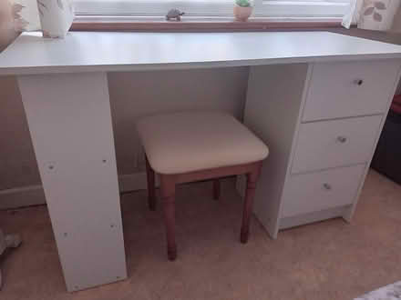 Photo of free White desk or bedroom unit (Upton poole dorset) #2