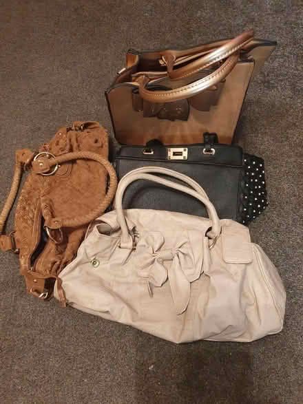 Photo of free Women stuff (Stewkley) #1