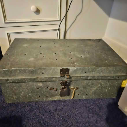 Photo of free Melt suitcase (Langley SL3) #1