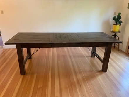 Photo of free Dining table (Near Fairfax Good Earth) #4