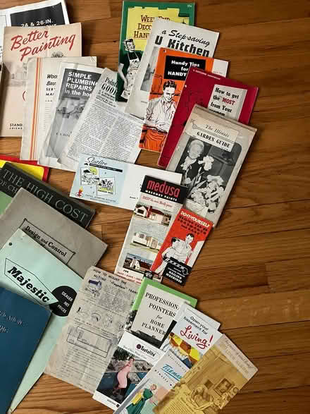 Photo of free Old manuals, etc - Vintage (NE side of Lombard) #3