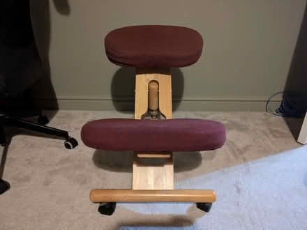 Photo of free Ergonomic Kneeling Chair (for posture) (Hempstalls ST5) #2