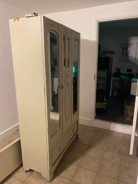 Photo of free Victorian Shabby Chic Wardrobe (Radcliffe on Trent NG12) #1