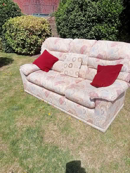Photo of free 3 seater sofa (Polegate BN26) #2