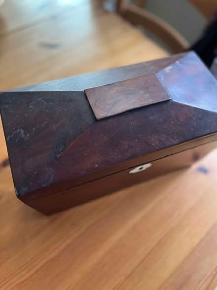 Photo of free old tea caddy for repair (Hoddesdon EN11) #2