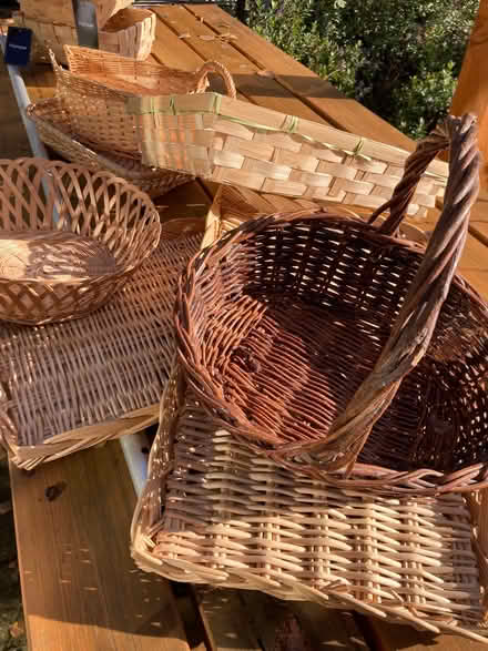 Photo of free Small baskets for flower arrangements or Xmas gifts (IP13) #2