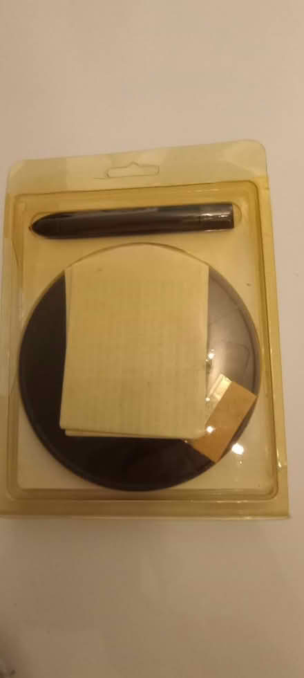 Photo of free Leaded window kit (TN34 - top of Elphinstone Road) #2