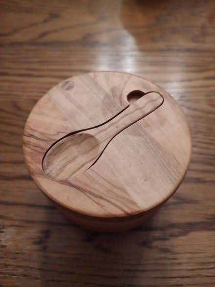 Photo of free Salt box (Odenton) #1