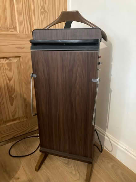 Photo of free Trouser press (Ham TW10) #2