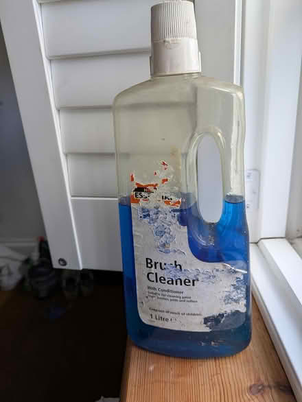 Photo of free Homebase Paint brush cleaner (Twickenham TW2) #1
