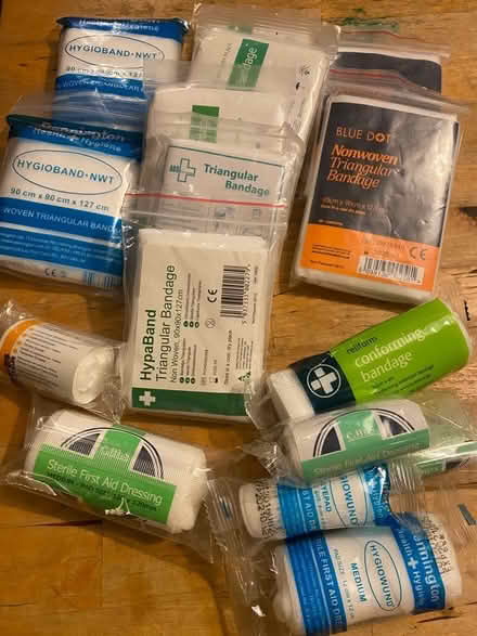 Photo of free First Aid box items (Lightpill GL5) #1