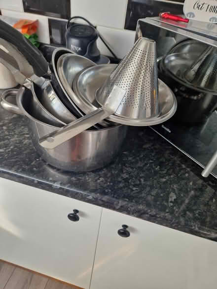 Photo of free Pots (BS39) #2